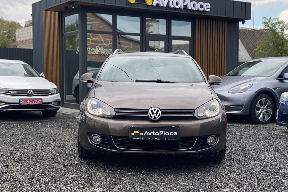Продам Volkswagen Golf  VI 2012 года в Луцке