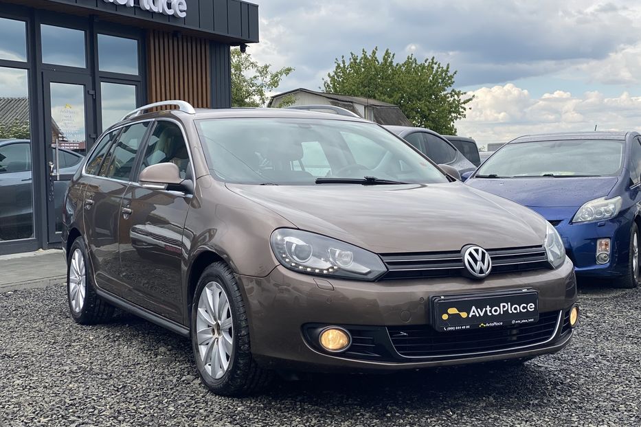 Продам Volkswagen Golf  VI 2012 года в Луцке