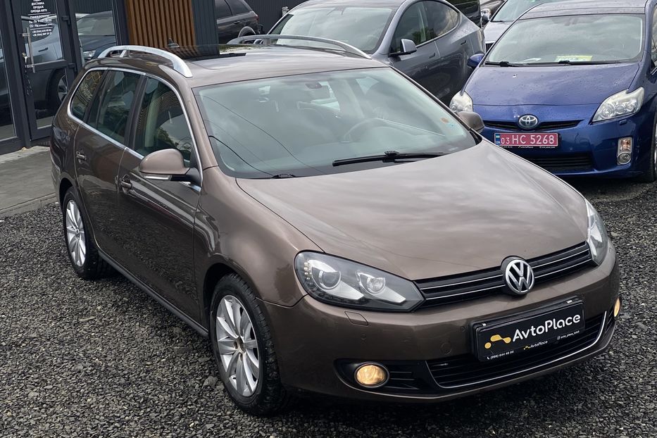 Продам Volkswagen Golf  VI 2012 года в Луцке