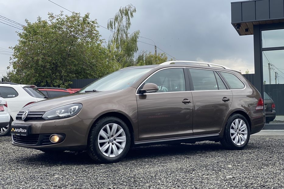 Продам Volkswagen Golf  VI 2012 года в Луцке