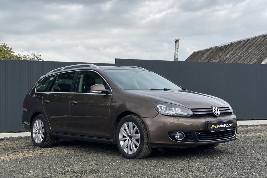 Продам Volkswagen Golf  VI 2012 года в Луцке