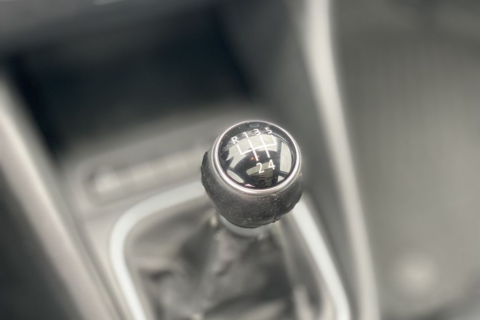 Продам Volkswagen Golf  VI 2012 года в Луцке