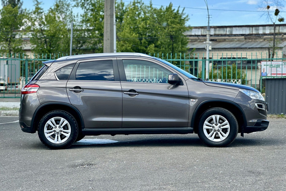 Продам Peugeot 4008 2012 года в Киеве