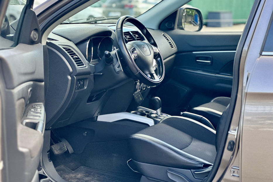 Продам Peugeot 4008 2012 года в Киеве