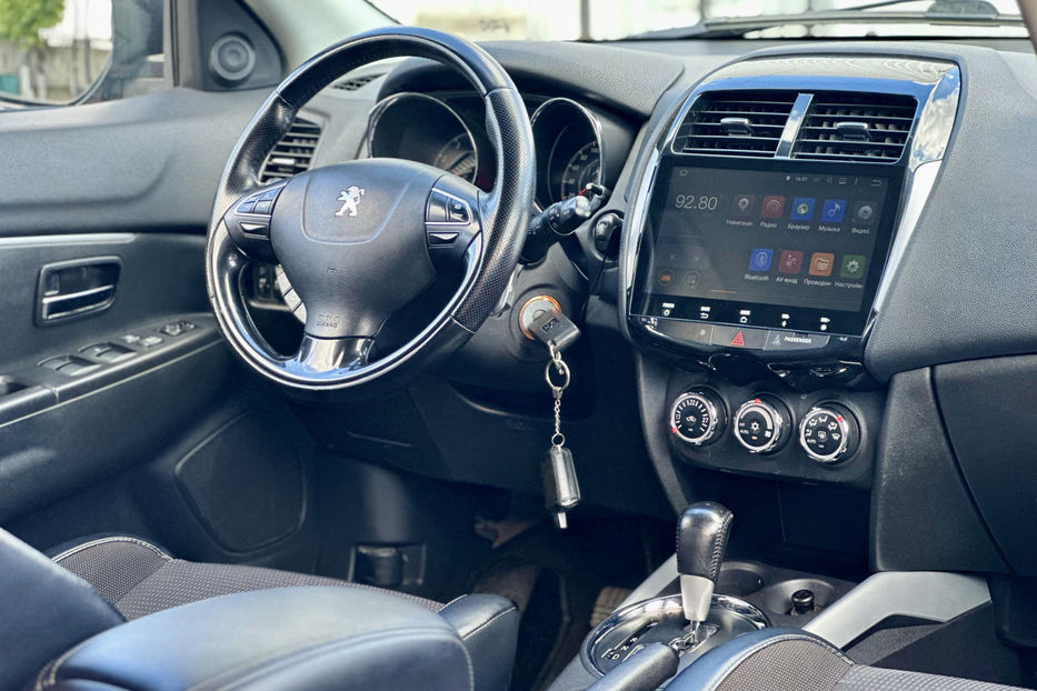 Продам Peugeot 4008 2012 года в Киеве