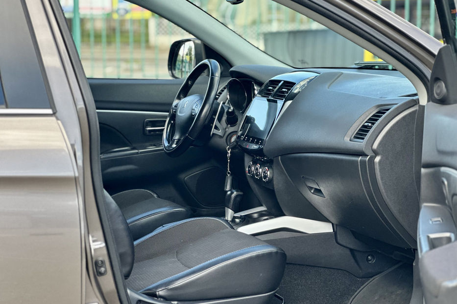 Продам Peugeot 4008 2012 года в Киеве