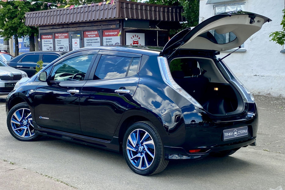 Продам Nissan Leaf 2014 года в Киеве
