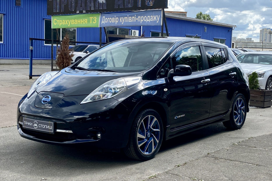 Продам Nissan Leaf 2014 года в Киеве