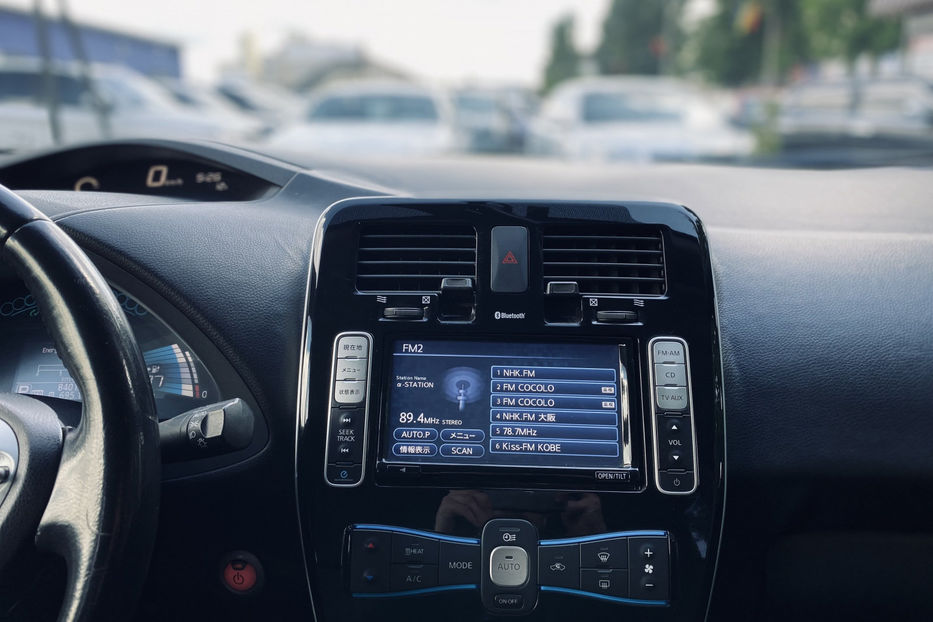 Продам Nissan Leaf 2014 года в Киеве
