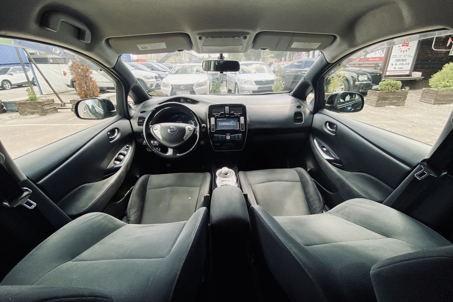 Продам Nissan Leaf 2014 года в Киеве