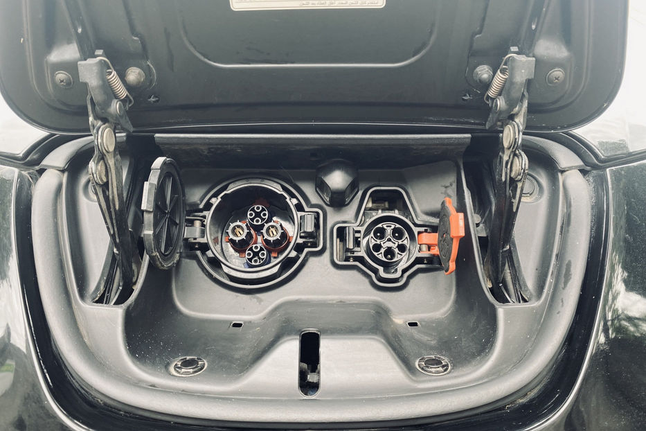 Продам Nissan Leaf 2014 года в Киеве