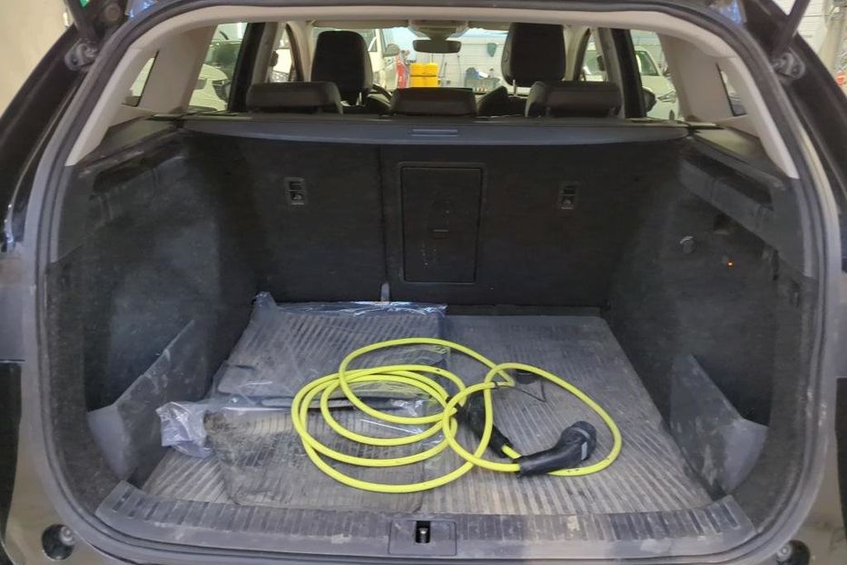 Продам Skoda kodiak ENYAQ iV 80, 82 KW/H 2021 года в Житомире