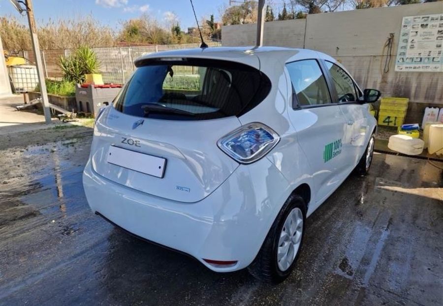 Продам Renault Zoe 41 KW/H 2019 года в Житомире