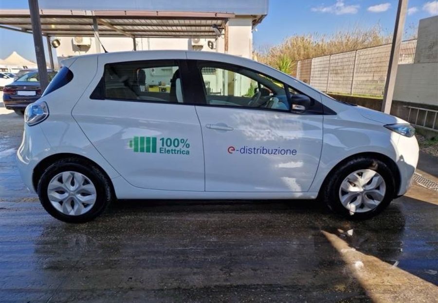 Продам Renault Zoe 41 KW/H 2019 года в Житомире