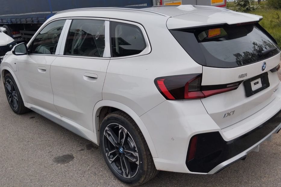 Продам BMW iX1 XDrive 30 L 2025 года в Одессе
