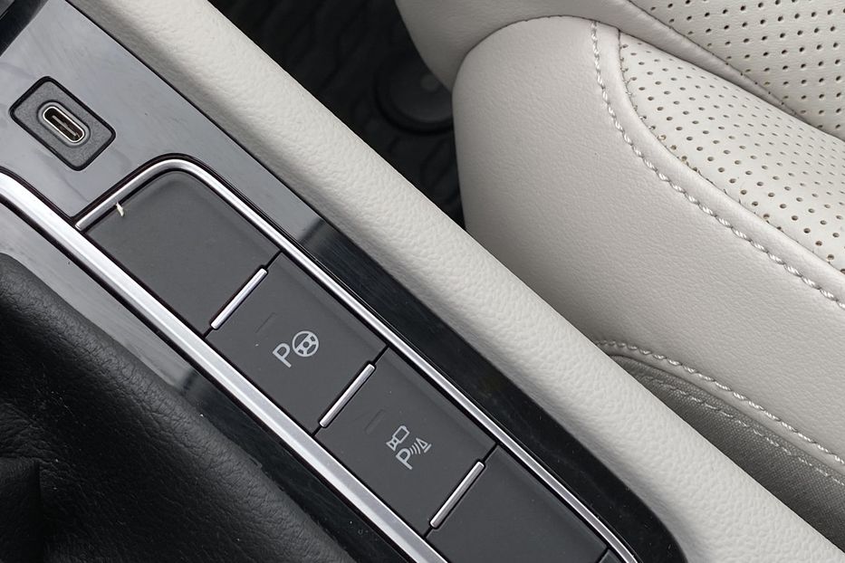 Продам Volkswagen Passat Alltrack 2020 года в Луцке