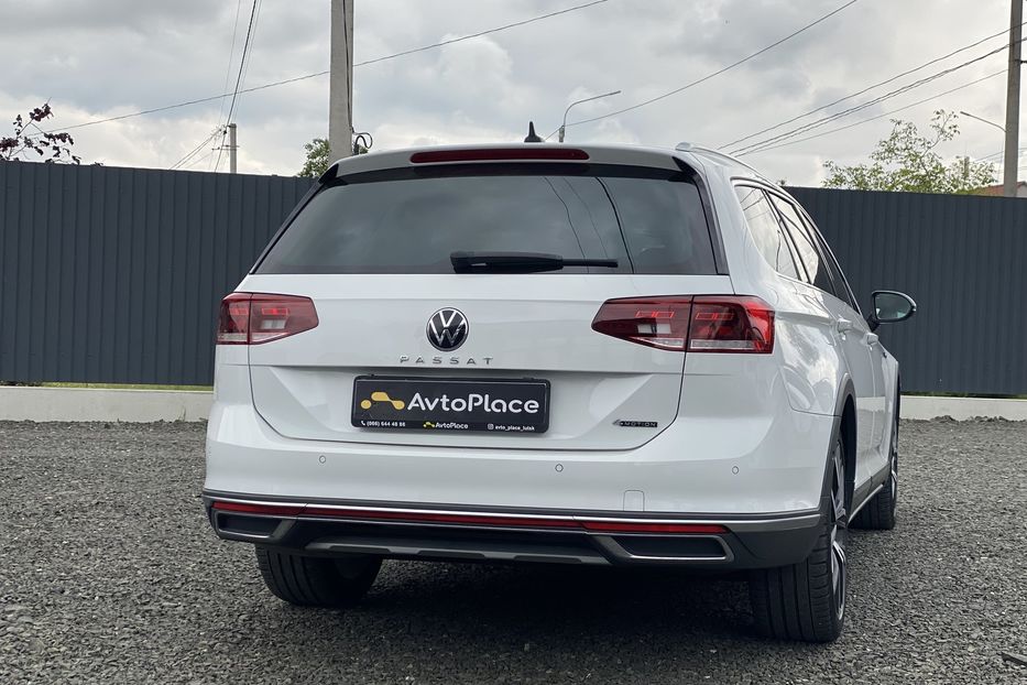 Продам Volkswagen Passat Alltrack 2020 года в Луцке