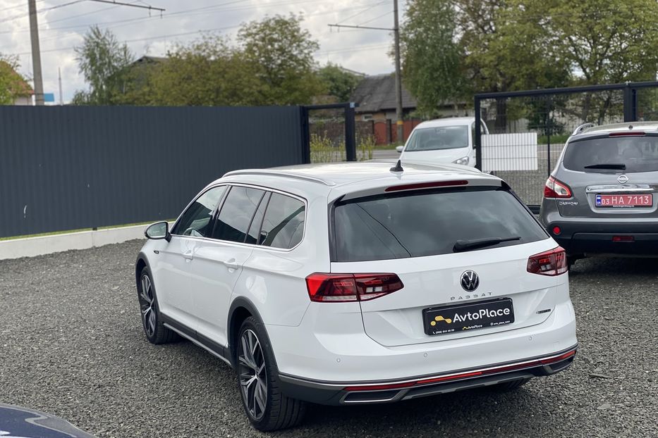 Продам Volkswagen Passat Alltrack 2020 года в Луцке