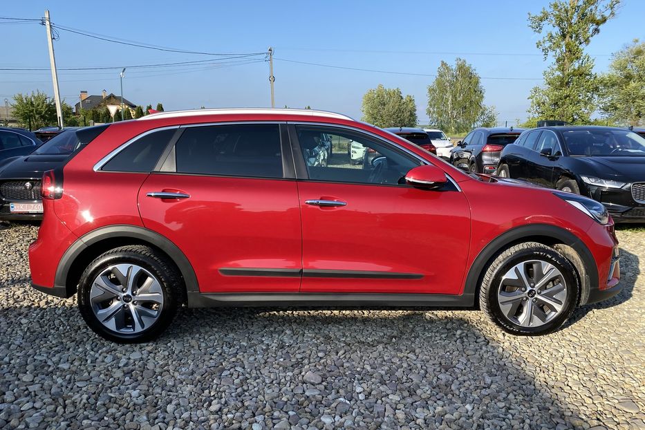 Продам Kia Niro 64kWhМакс.комплектаціяPrestige 2020 года в Львове