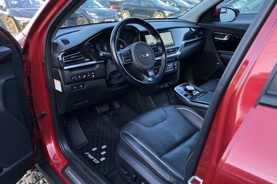 Продам Kia Niro 64kWhМакс.комплектаціяPrestige 2020 года в Львове