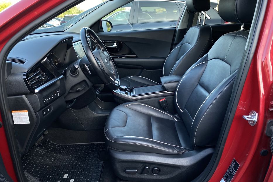 Продам Kia Niro 64kWhМакс.комплектаціяPrestige 2020 года в Львове