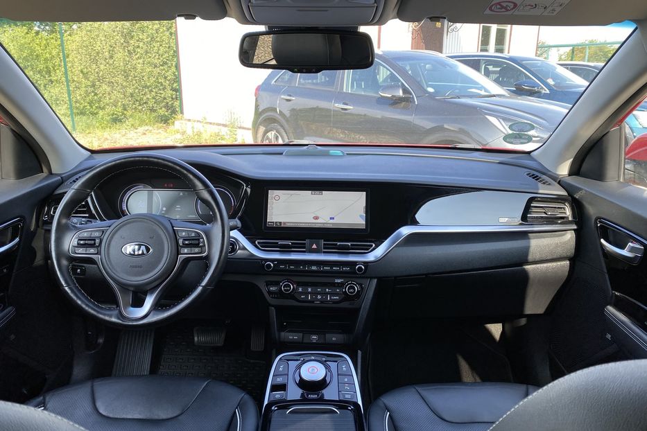 Продам Kia Niro 64kWhМакс.комплектаціяPrestige 2020 года в Львове