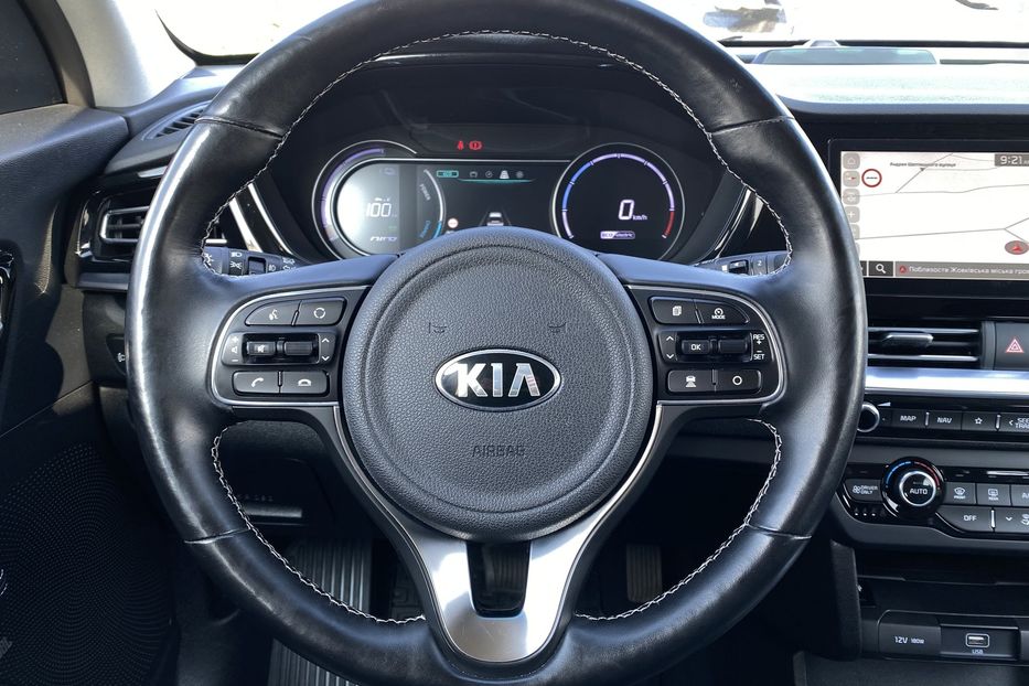 Продам Kia Niro 64kWhМакс.комплектаціяPrestige 2020 года в Львове
