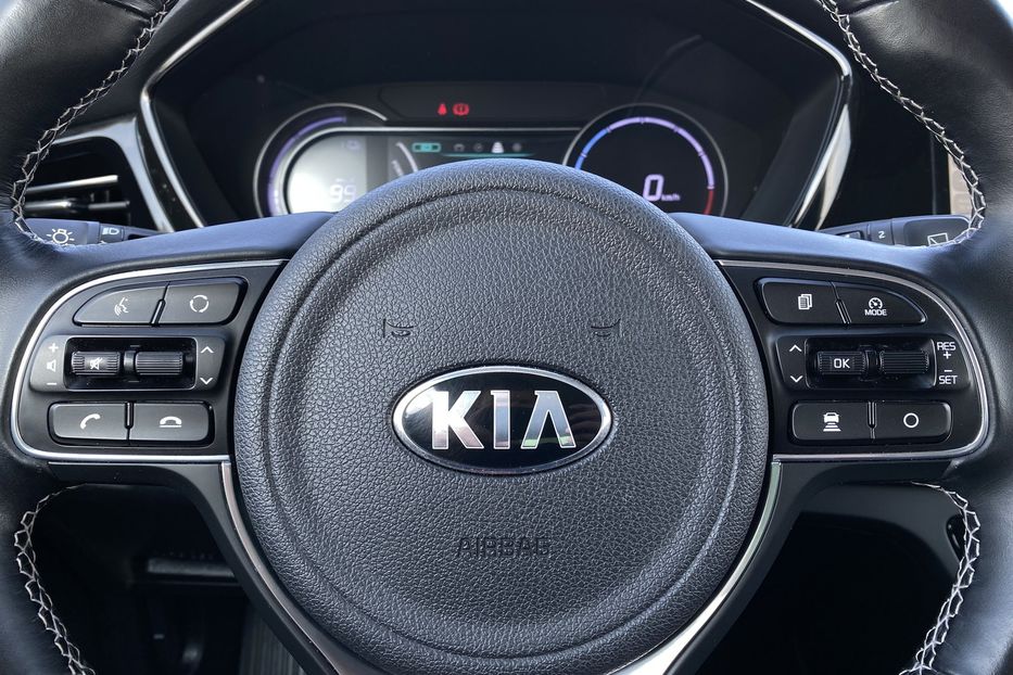 Продам Kia Niro 64kWhМакс.комплектаціяPrestige 2020 года в Львове