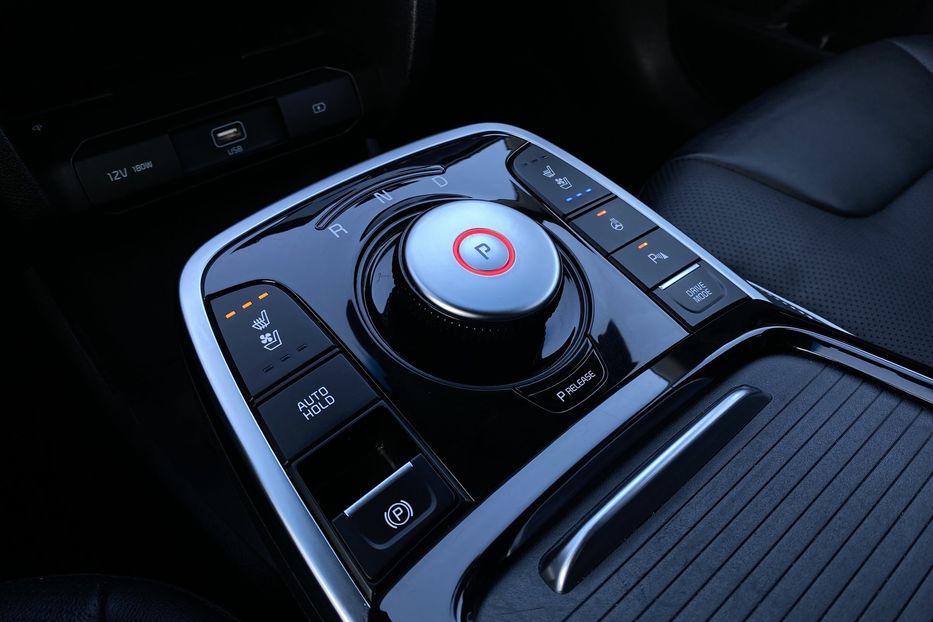 Продам Kia Niro 64kWhМакс.комплектаціяPrestige 2020 года в Львове