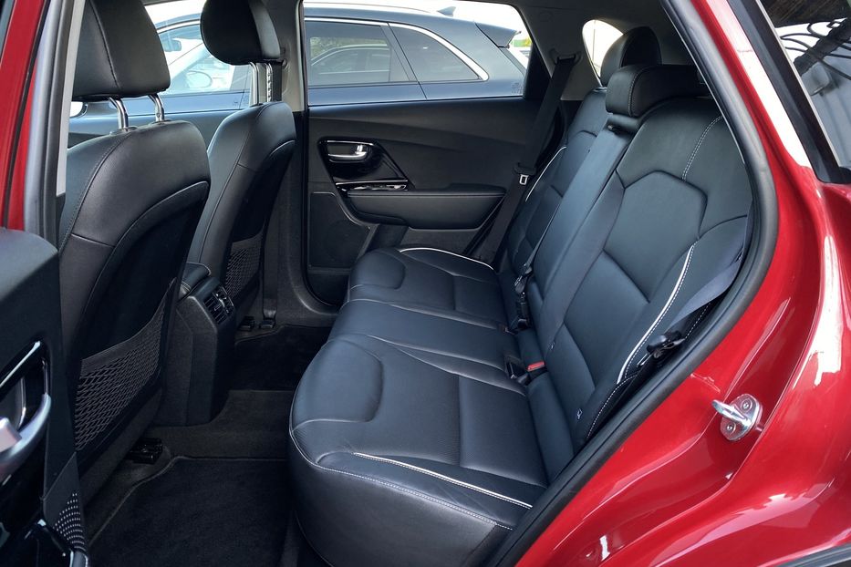 Продам Kia Niro 64kWhМакс.комплектаціяPrestige 2020 года в Львове