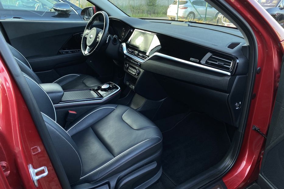 Продам Kia Niro 64kWhМакс.комплектаціяPrestige 2020 года в Львове