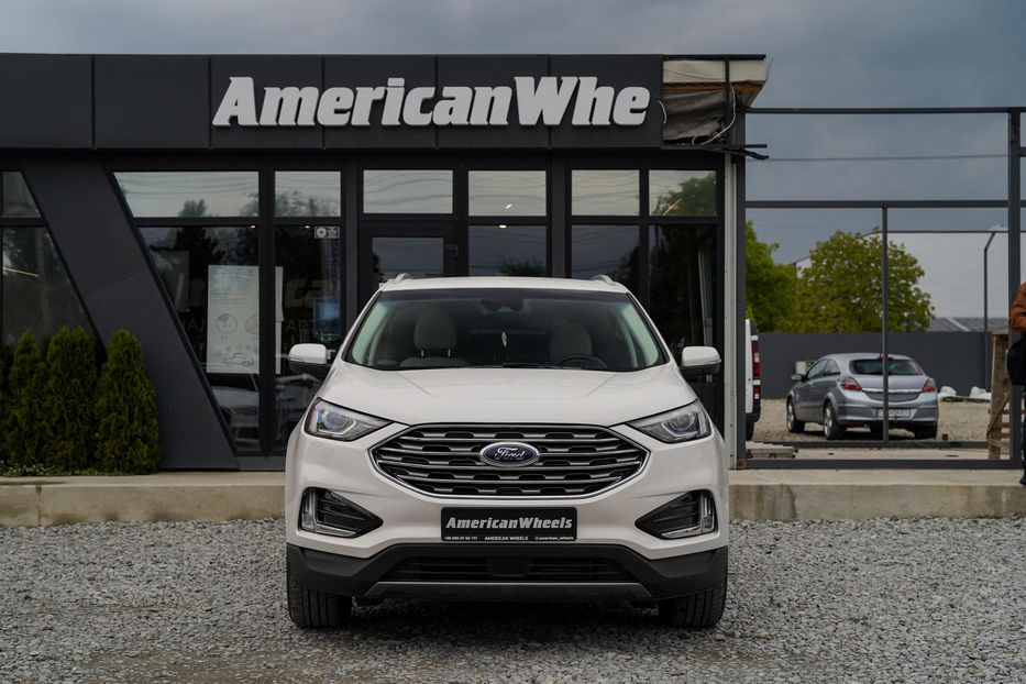 Продам Ford Edge Titanium 2019 года в Черновцах