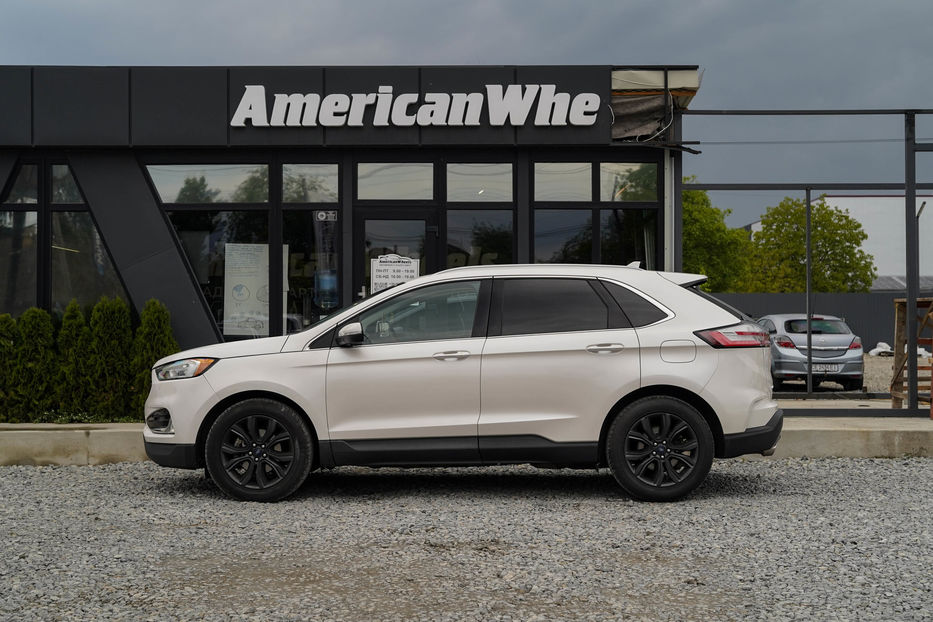 Продам Ford Edge Titanium 2019 года в Черновцах