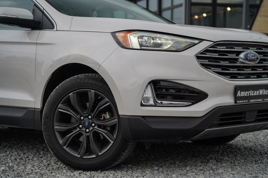 Продам Ford Edge Titanium 2019 года в Черновцах