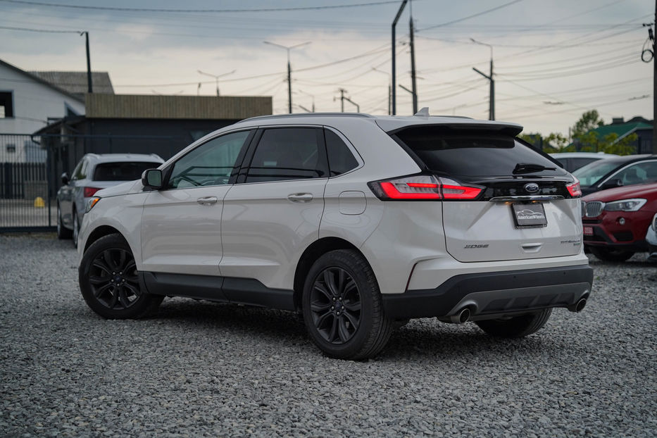 Продам Ford Edge Titanium 2019 года в Черновцах