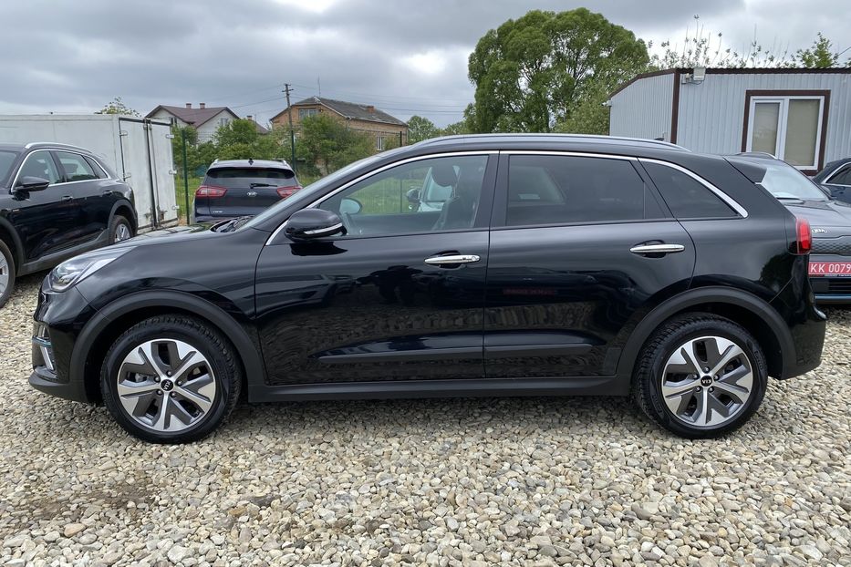 Продам Kia Niro 64kWhМакс.комплектаціяPrestige 2020 года в Львове