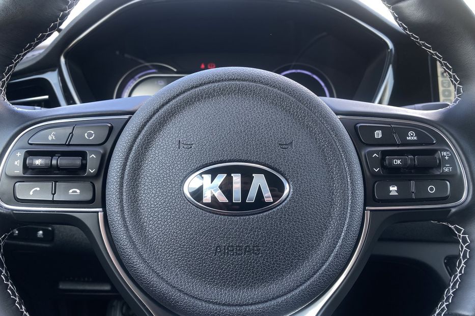 Продам Kia Niro 64kWhМакс.комплектаціяPrestige 2020 года в Львове
