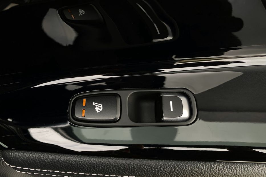 Продам Kia Niro 64kWhМакс.комплектаціяPrestige 2020 года в Львове
