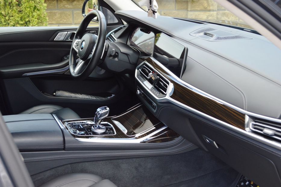 Продам BMW X7 M50D 2021 года в Одессе