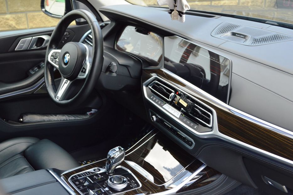 Продам BMW X7 M50D 2021 года в Одессе