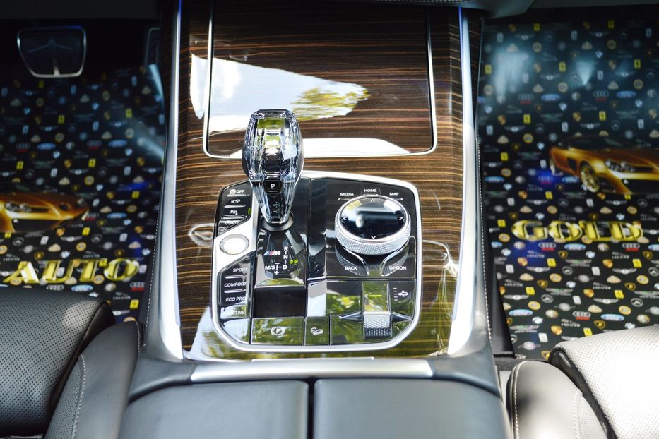 Продам BMW X7 M50D 2021 года в Одессе