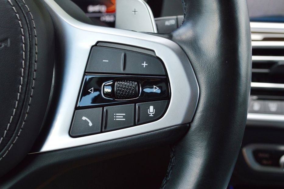 Продам BMW X7 M50D 2021 года в Одессе