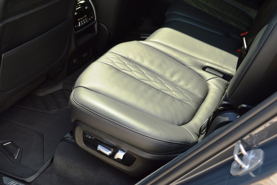 Продам BMW X7 M50D 2021 года в Одессе