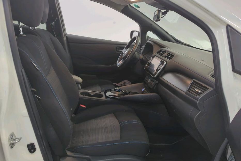 Продам Nissan Leaf  N-CONNECTA e+ 62kWh 2020 года в Львове