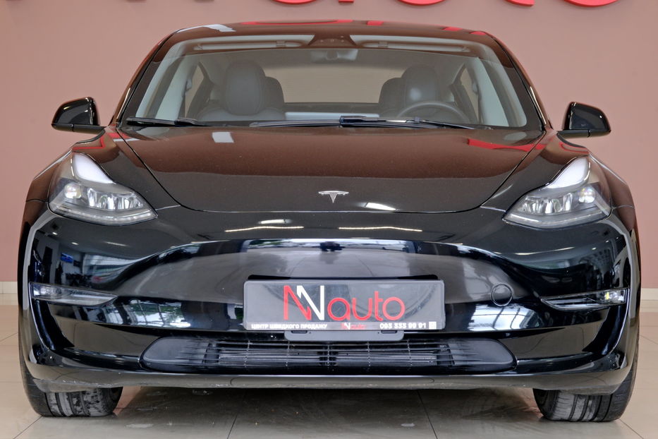 Продам Tesla Model 3 Performance Dual Motor 2024 года в Одессе
