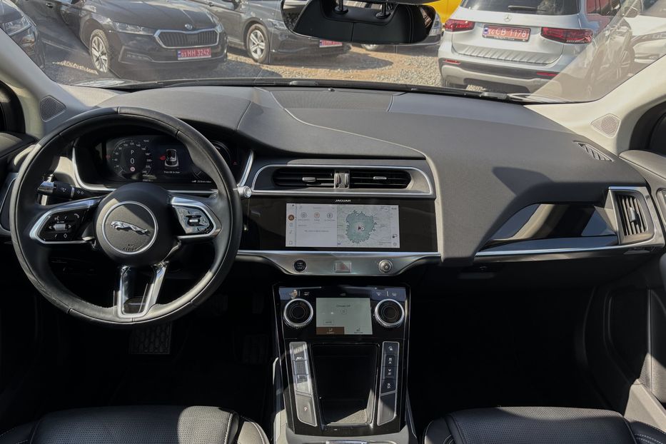 Продам Jaguar F-Pace 2020 года в Львове