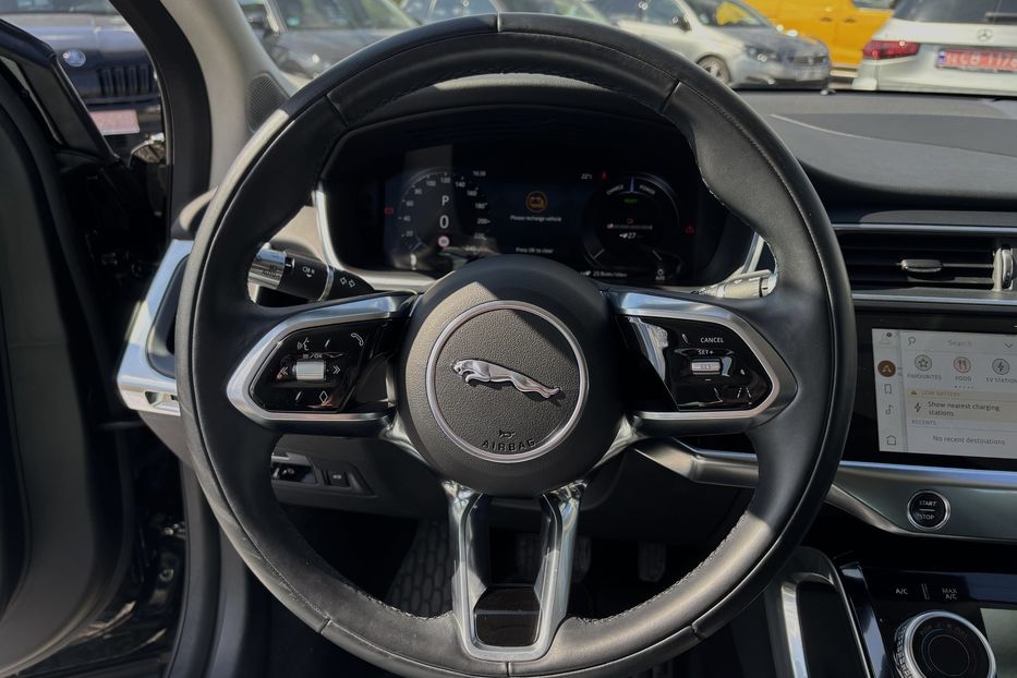Продам Jaguar F-Pace 2020 года в Львове
