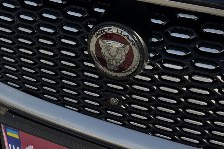 Продам Jaguar F-Pace 2020 года в Львове