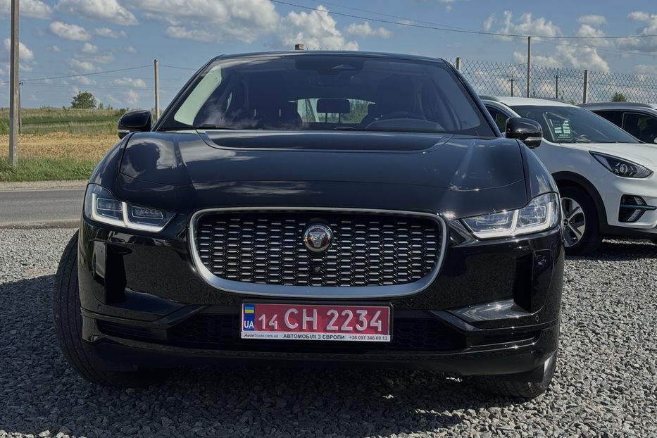 Продам Jaguar F-Pace 2020 года в Львове