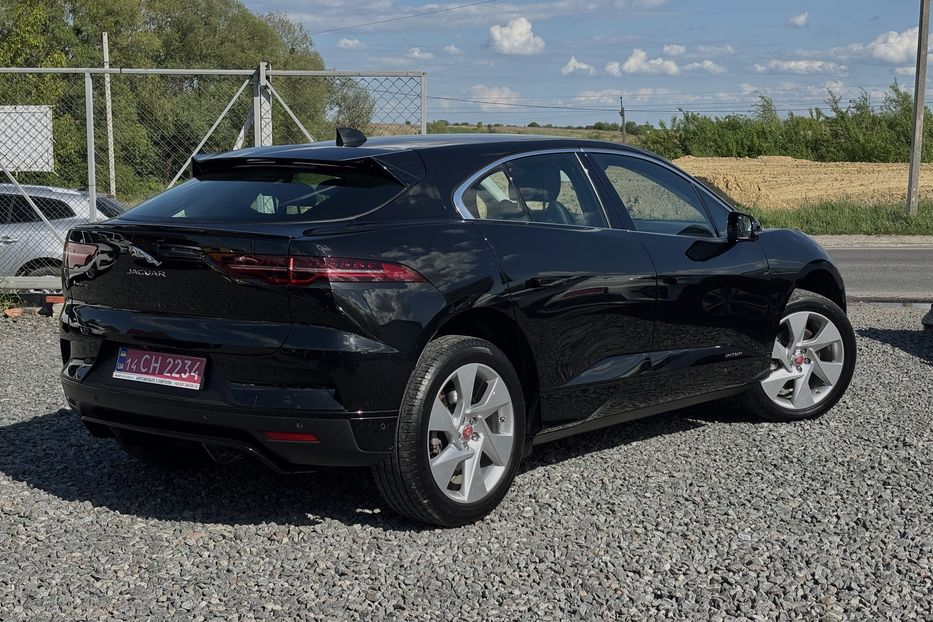Продам Jaguar F-Pace 2020 года в Львове